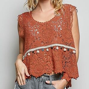 POL Floral Crochet SEmi Sheer lace Cap Sleeve Seashell Detail Top